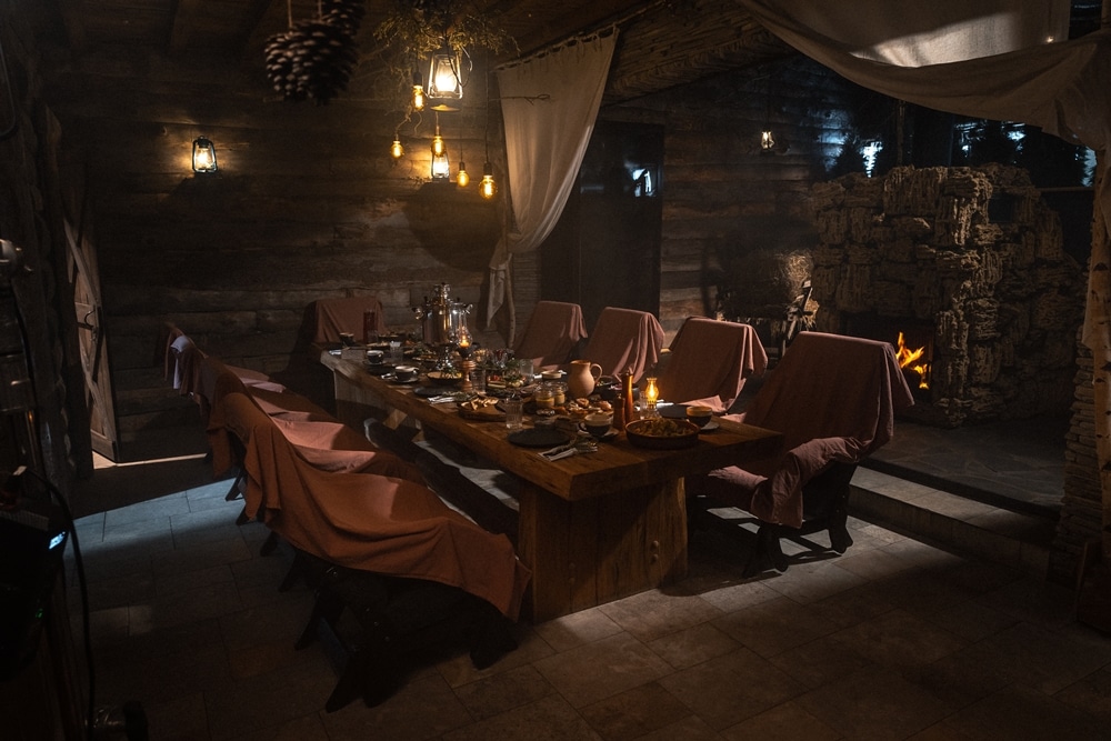 Таёжная изба слайд 1