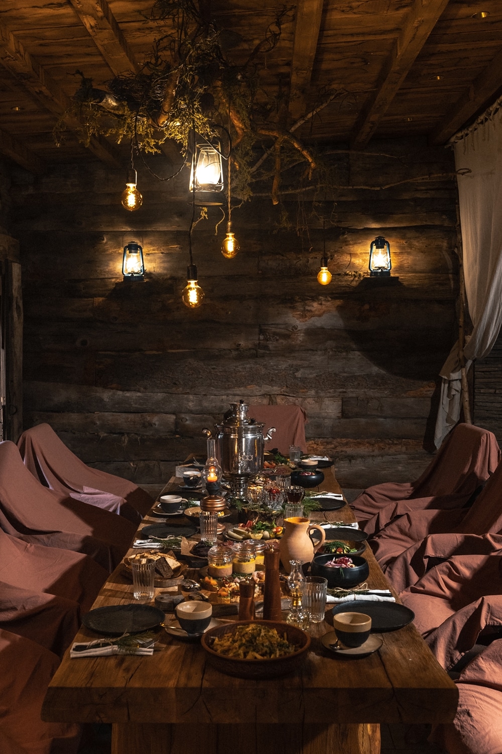 Таёжная изба слайд 2