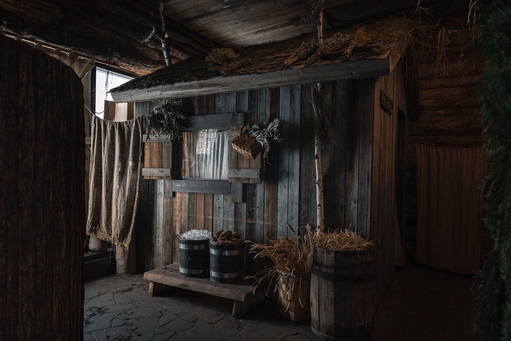 Таёжная изба слайд 10