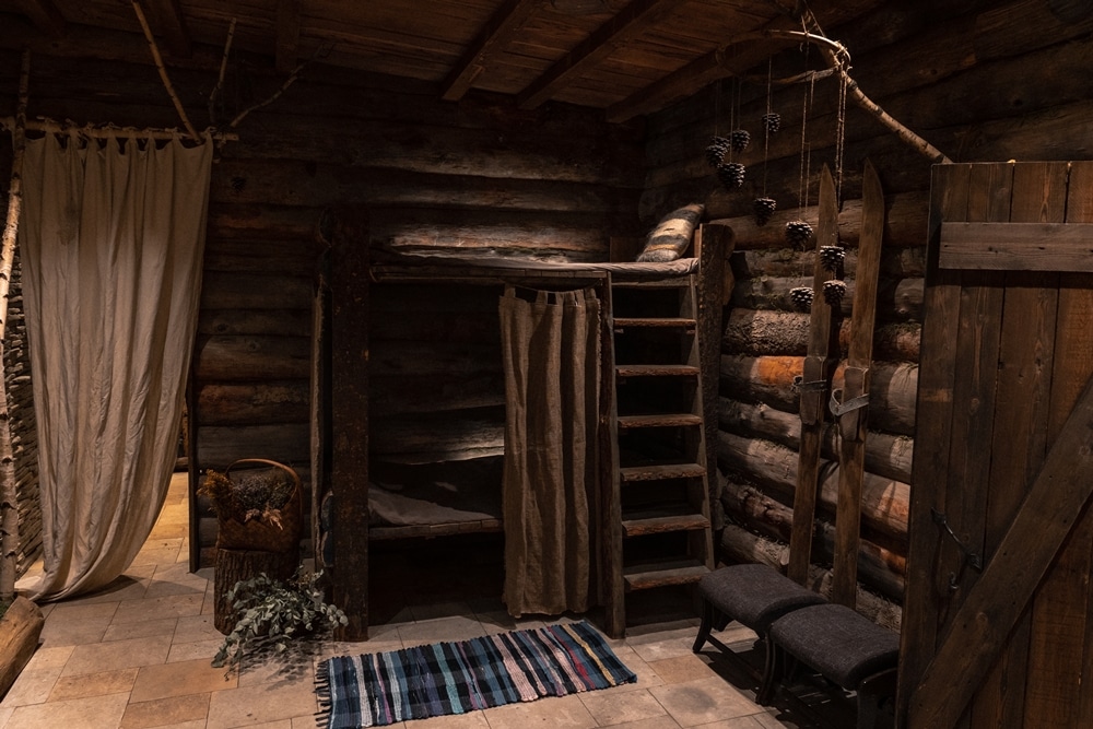 Таёжная изба слайд 16